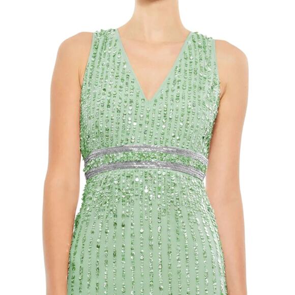 NWT Mac Duggal Sequined Sleeveless V Neck Midi Dress Sage Green Women's Size 4 - Picture 2 of 10